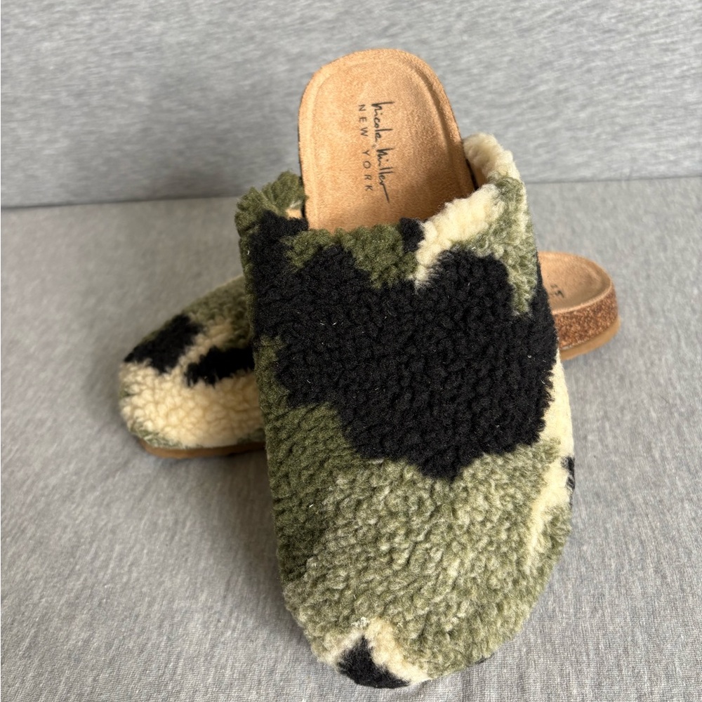 Nicole Miller Bondy Camo Clog